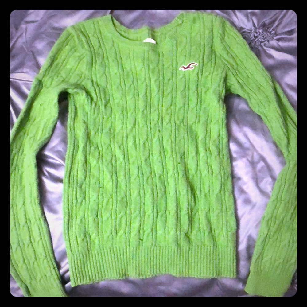 Hollister sweater